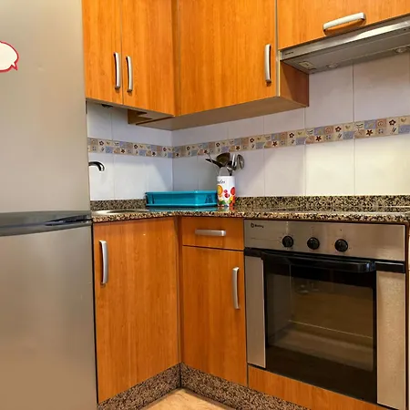 Con Terraza A 800 M Playa Apartment Gijon