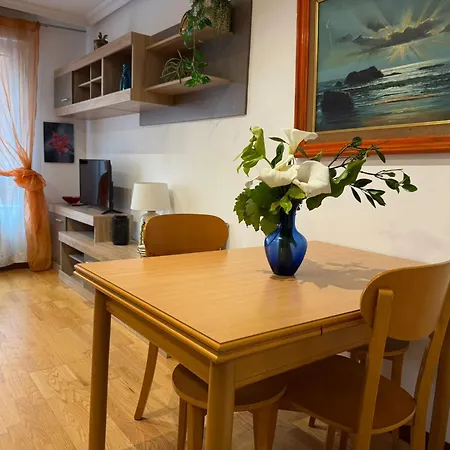 Apartment Con Terraza A 800 M Playa Gijon
